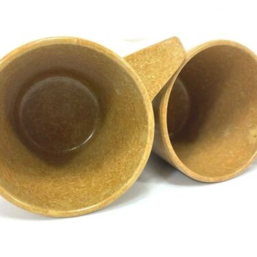 bakelite mug used otg303 4