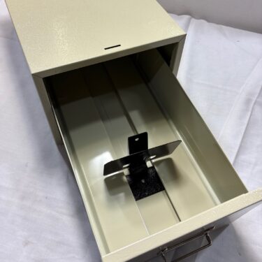 buddy file drawer 1358 5 x 8 putty box987 (3)