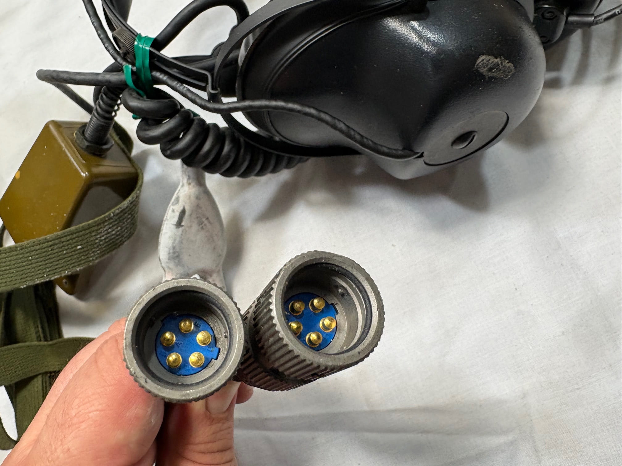 military headset with boom mic and chest switch ava2392 (2)