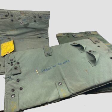 parachute backpad used good ava513 3