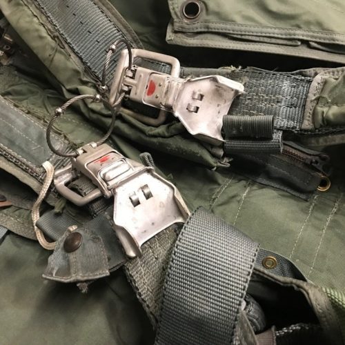 parachute harness ava522 4