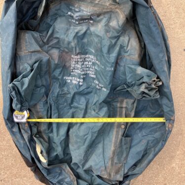 pilot s survival raft ava780 x (4)