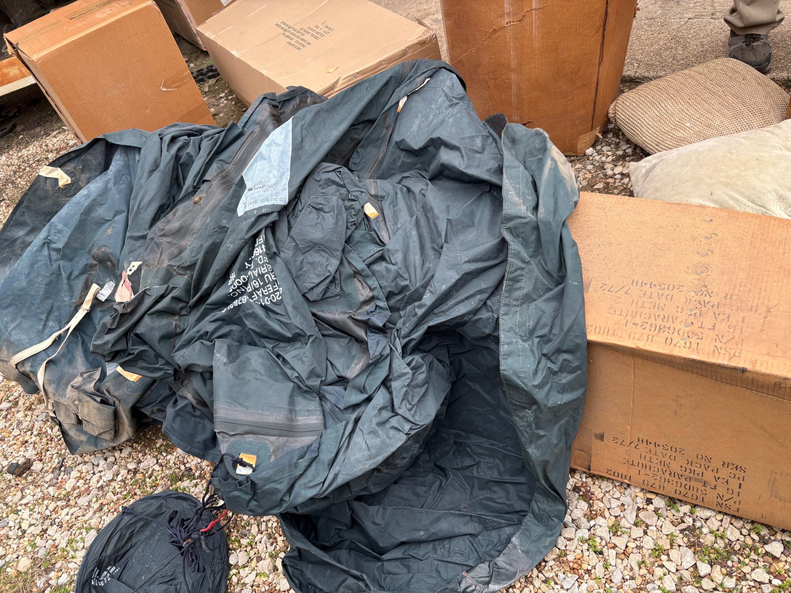 pilot s survival raft ava780 x (4)