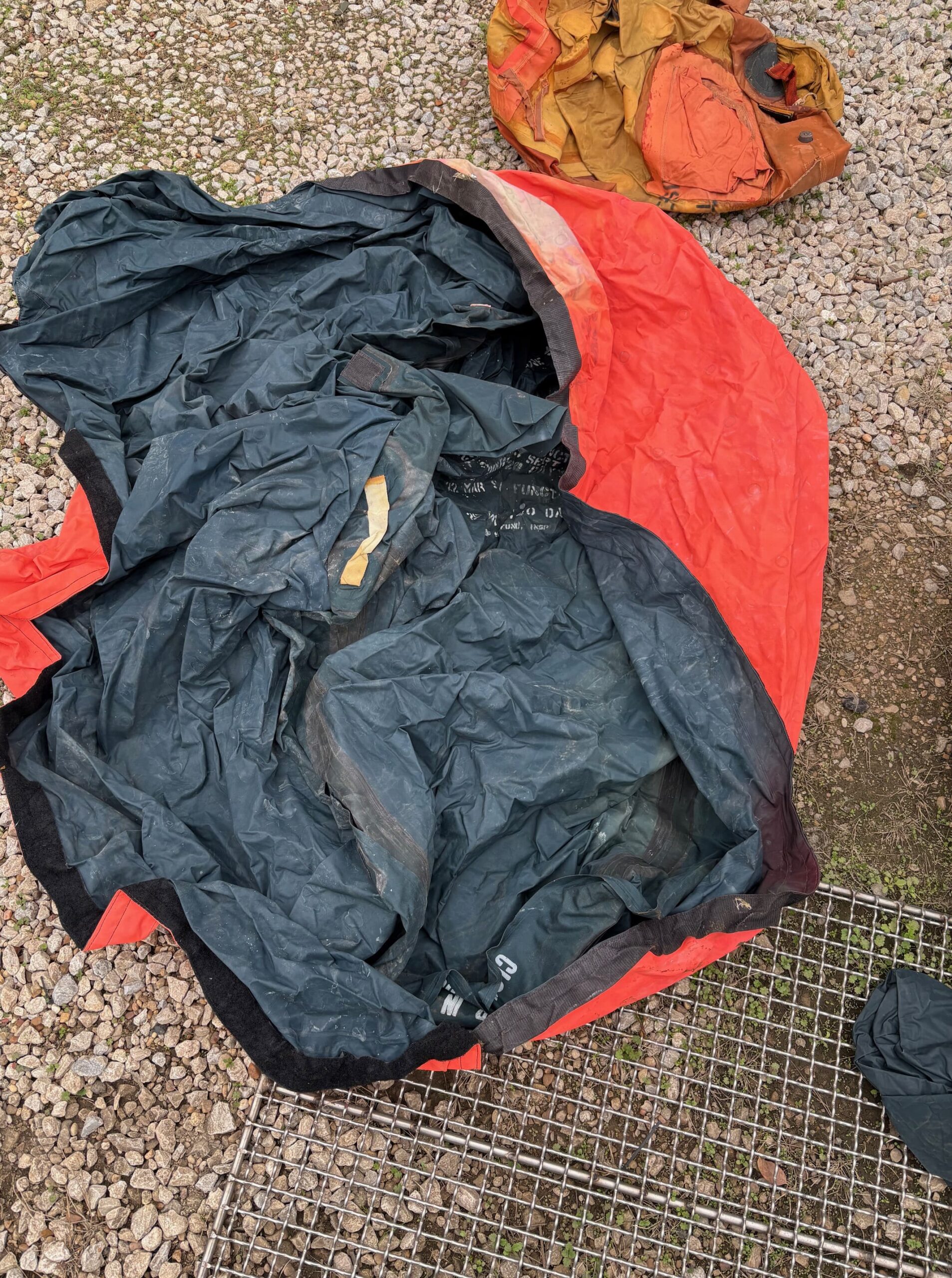 pilot s survival raft ava780 x (6)