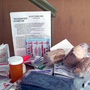 p 26786 sur394 First Aid Kit 2C Individual lg