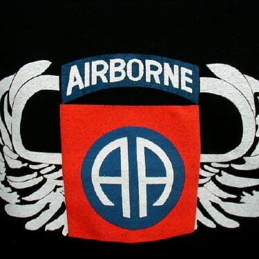p 27662 t114blk Army T shirt 2C Black 2C 82nd Airborne 2C Large Logo lg