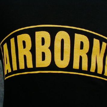 p 27668 t121blk Army T shirt 2C Black 2C Airborne 2C Large Logo lg