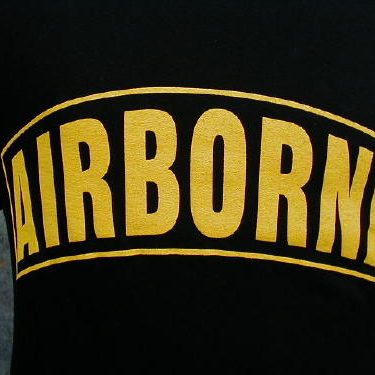 Army T-shirt  Black Airborne, Large Logo