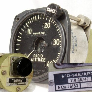 p 28261 ava1306 Radio Altitude Gauge lg 3