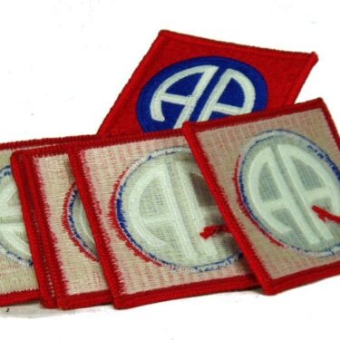 p 28712 ins1621 82nd Airborne lg 2