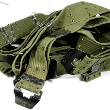 p 28762 bel1656 Davis Pistol Belt Vietnam Cotton lg 3