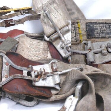 p 28884 ava1735 Aircraft 1 3 2F4 Lap Belt lg 3