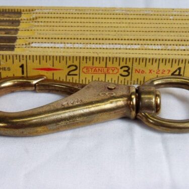 p 28957 msc1803 Brass Snap 2C 4 Swivel lg 2