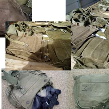 p 29553 bag2249 M17 Gas Mask Bag 2C Used lg 3