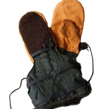 p 30436 clg2682 usaf flyers mittens 1 scaled