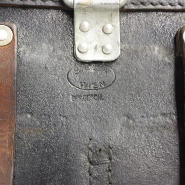 p 30477 pch2690 austrian leather ammo pouch 2 pocket 4