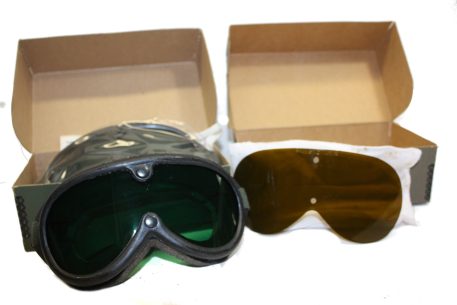 p 27319 ava309 goggles wind sand dust  2
