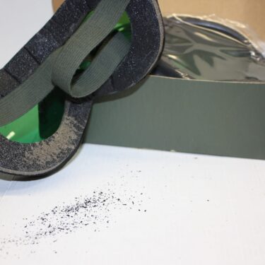 p 27319 ava309 goggles wind sand dust  4