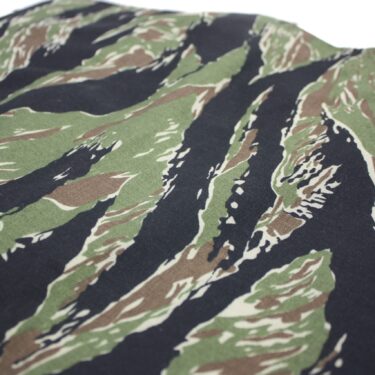 p 29637 clg2301 vietnam pattern tigerstripe cloth  3  scaled