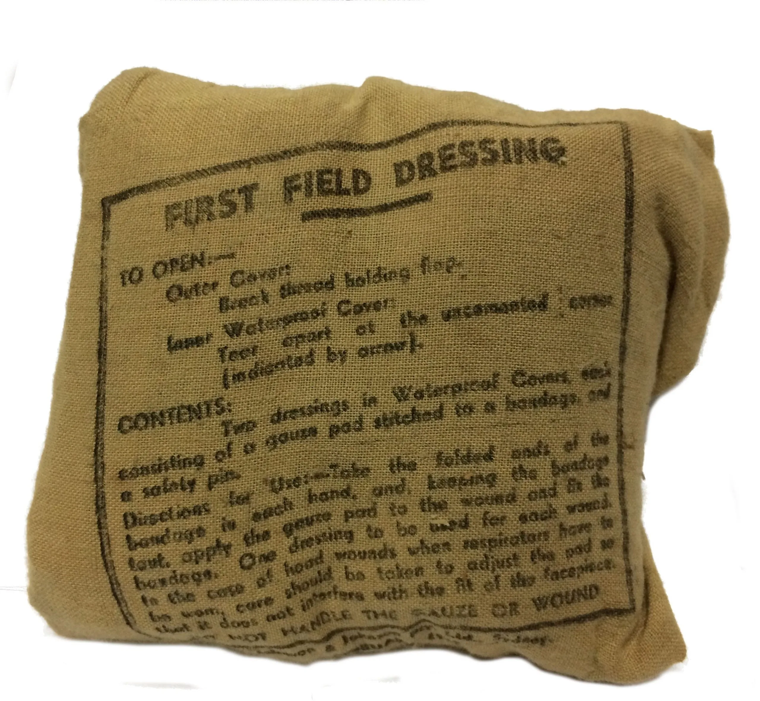 オーストラリア軍 1943年 FIRST FIELD DRESSING M1937 WW2 First Field Dressing British 1943 dated