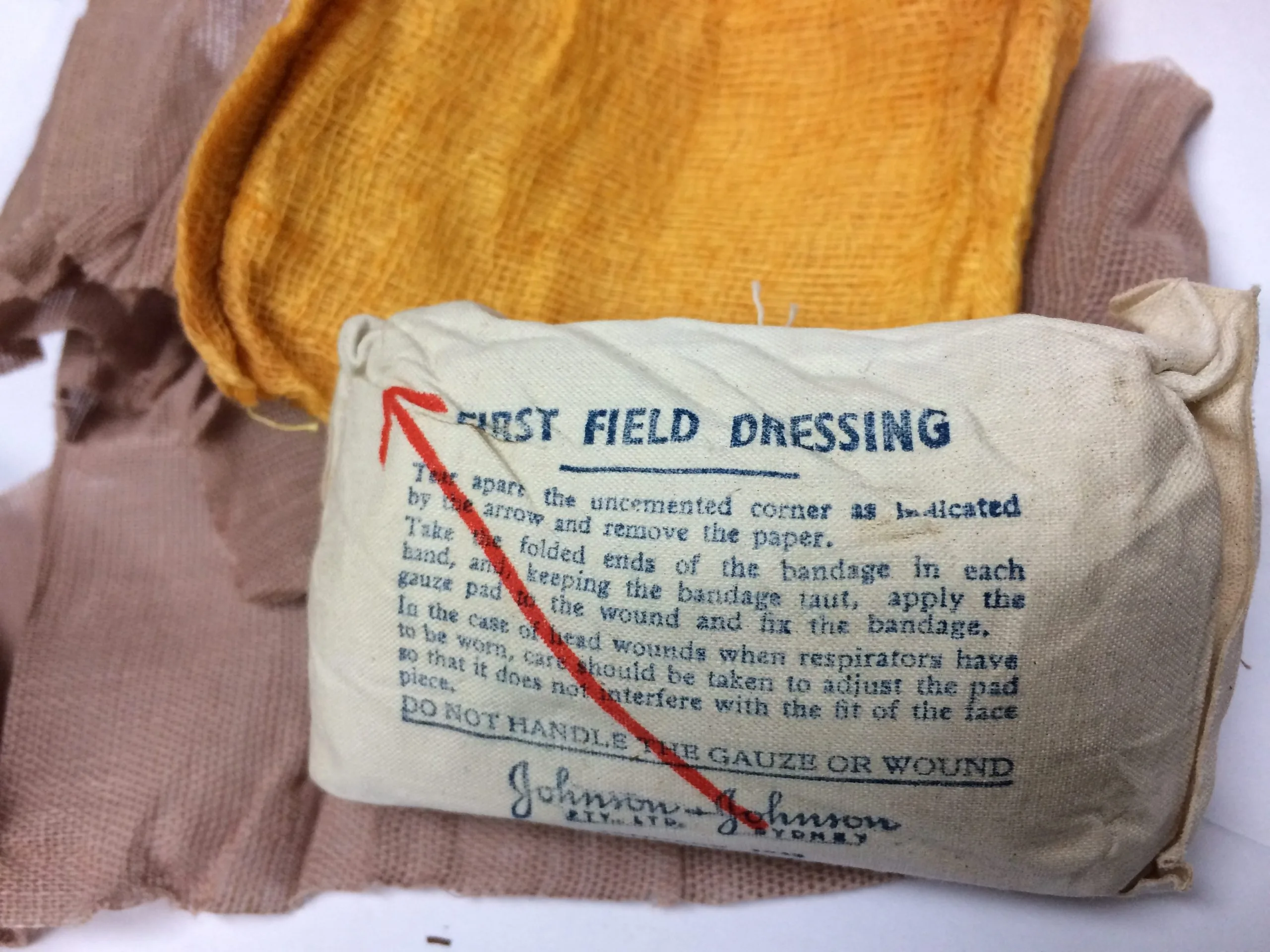 M1937 WW2 First Field Dressing British 1943 dated