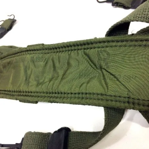 Vietnam War M1956 Field Pack Reproduction - Green Canvas Military Style Backpack 9.1x6.7x6.6