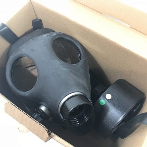 Israeli Adult Gas Mask New in Box msc2857 3 scaled