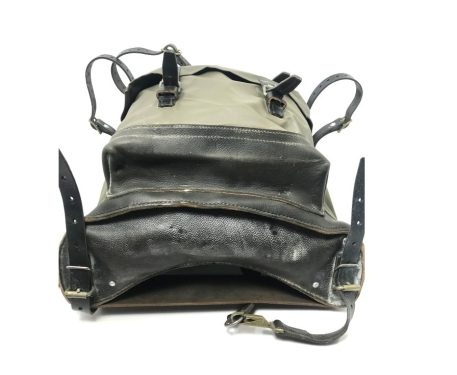 swiss army rubberized mountain backpack pak2935 1