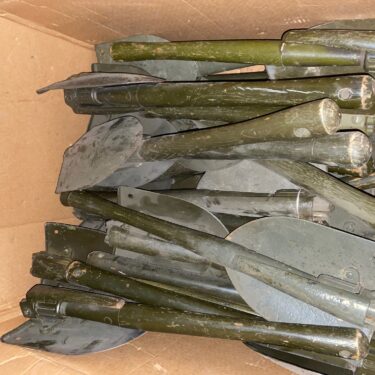 military shovel with pick used condition otg150 1 3
