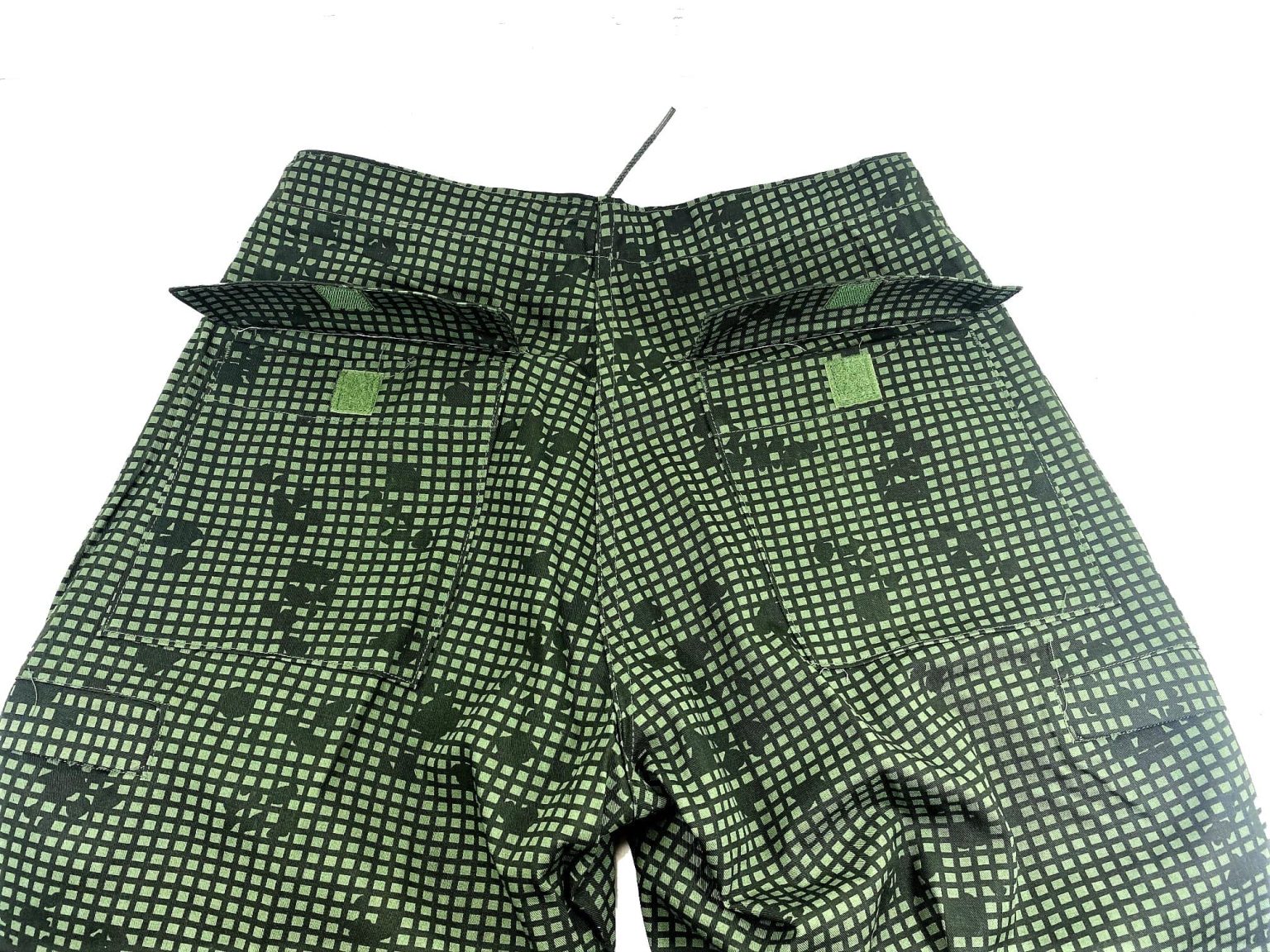 Night Desert Camo Pants, Size Small Omahas Army Navy Surplus