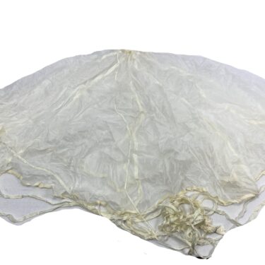large chaff parachute white ava3102 6