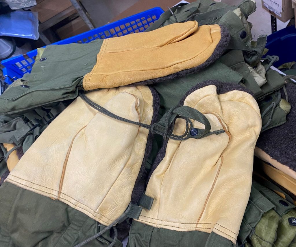 Original Dutch army mittens NATO winter gloves military blue navy maritime NEW