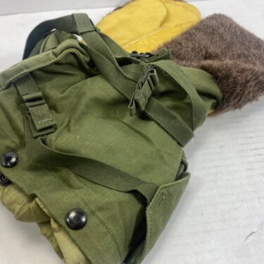 army arctic mittens new old stock medium clg3134 4
