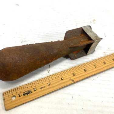 miniature practice bomb rusty msc3169 (6)