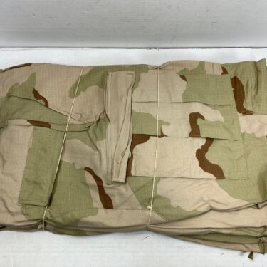 3 color desert hot weather trousers med reg unissued Rs clg3189 (11)