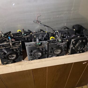 D 2A Aircraft Oxygen Regulator, used good ava3225 (2)