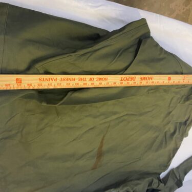 chemical jacket browned & stained size large clg3267 (15)