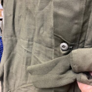 chemical jacket browned & stained size large clg3267 (2)