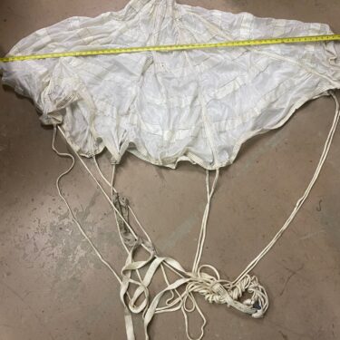 white drag parachute solid ava3282 (7)