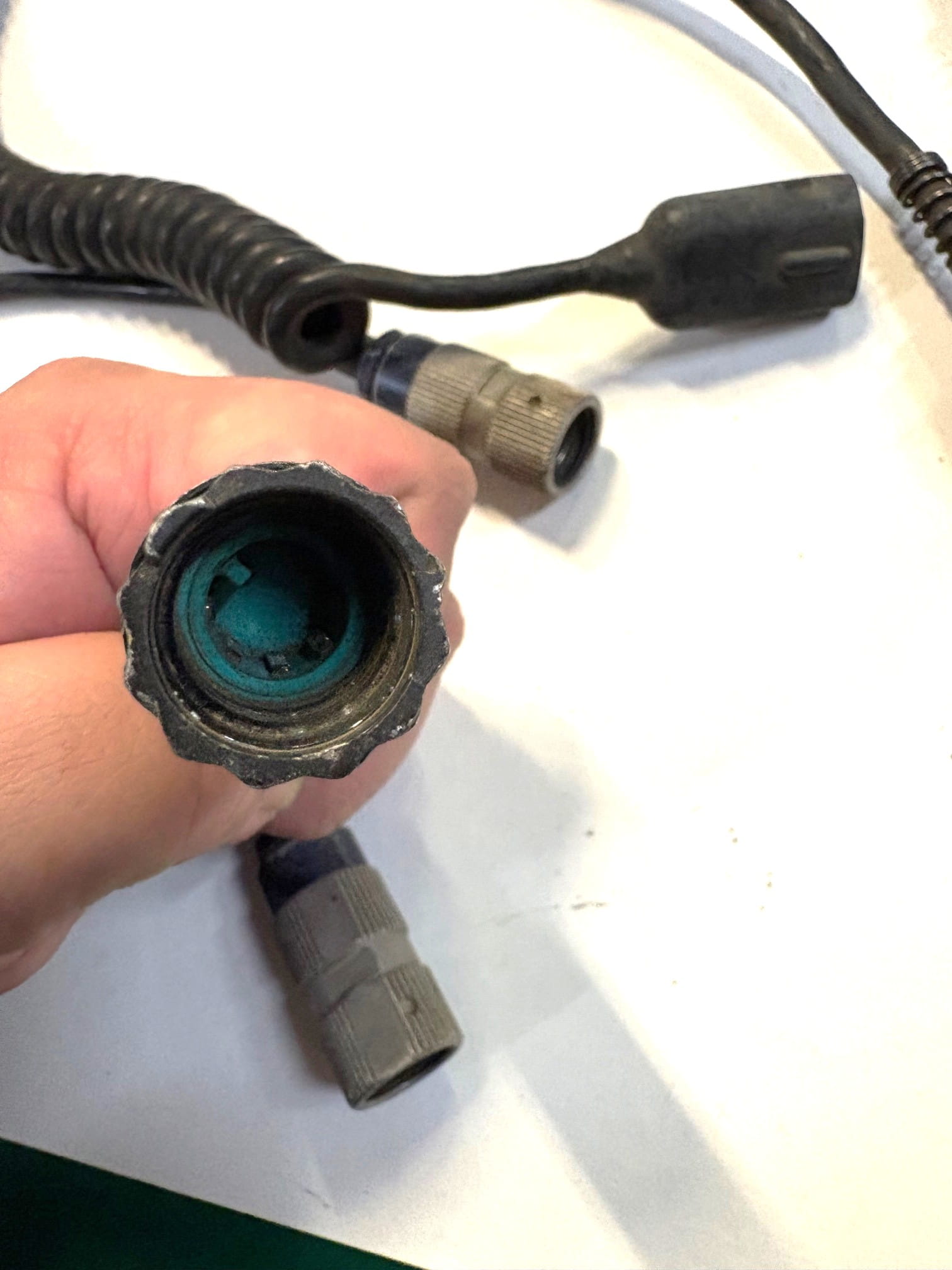 cvc helmet cord phone connector sur3303 (3)