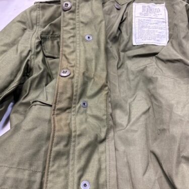 m 65 olive drab field jacket small long used browned clg3304 x (2)