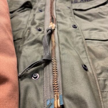 m 65 olive drab field jacket small long used browned clg3304 x (6)