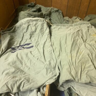 u s military issue laundry bag used bag4020 (8)