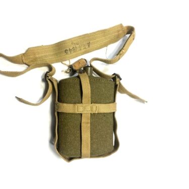 wwII british water bottle khaki strap complete otg4013 (6)