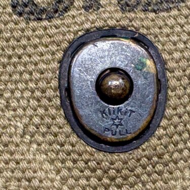 carlisle bandage pouch w bandage 1943 dated 1 only ony55 (3)