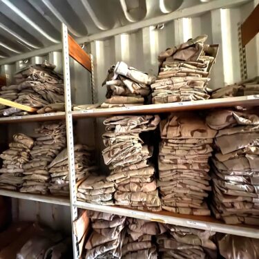 used 3 color desert camo dcu bdu shirt fair condition clg4055 (5)