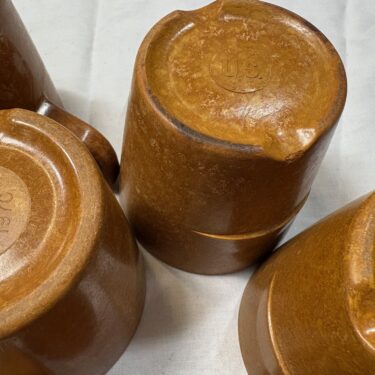 bakelite mug used dated otg4060 (9)