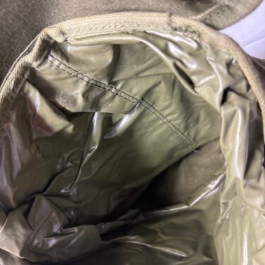 m 1961 vietnam buttpack with manual 1969 1 only ony75 (11)