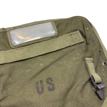 m 1961 vietnam buttpack with manual 1969 1 only ony75 (2)