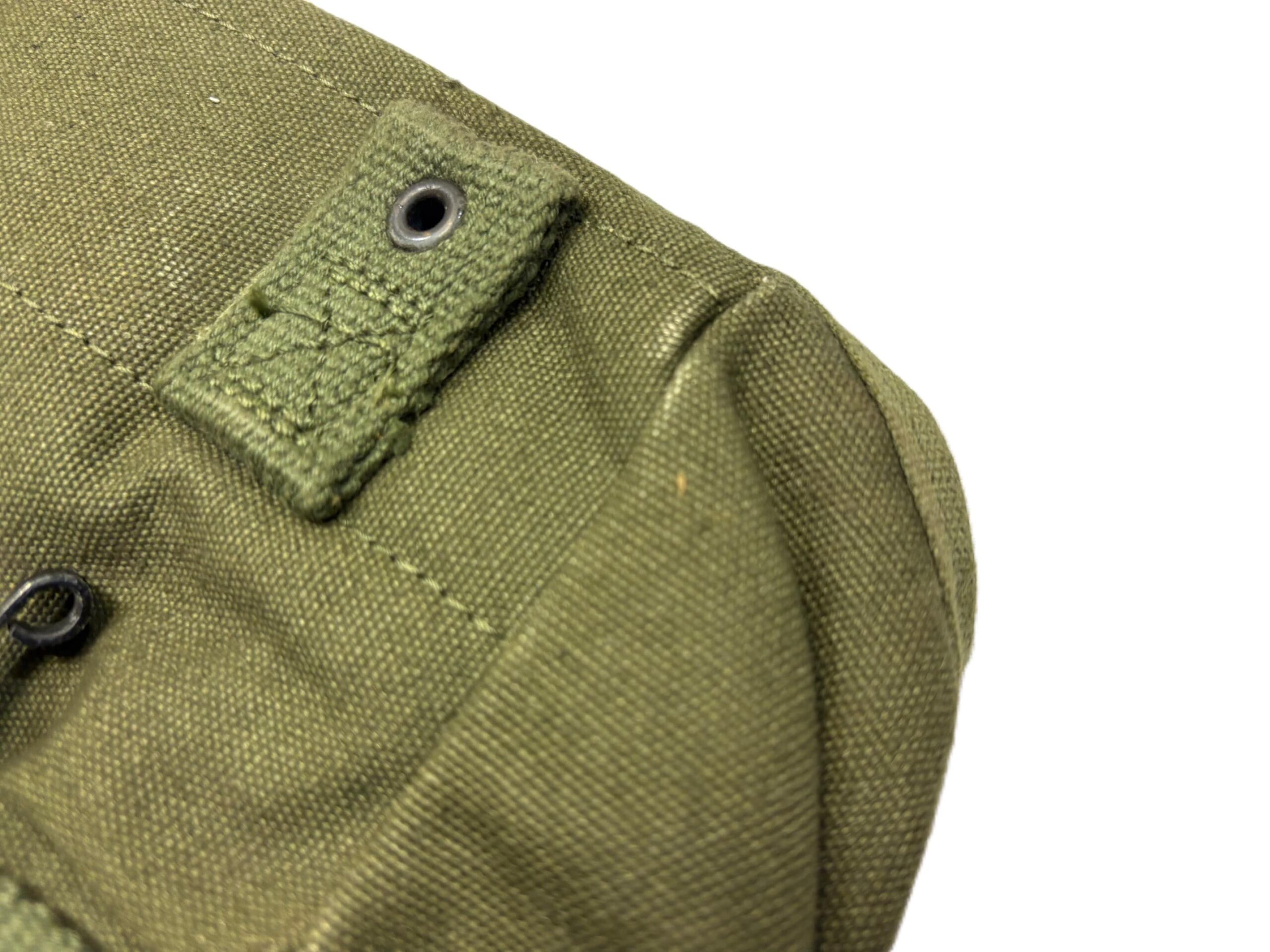 m 1961 vietnam buttpack with manual 1969 1 only ony75 (6)